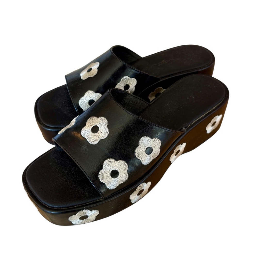 Lisa Says Gah - Flower Mules